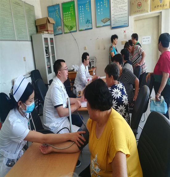 http://www.bjredcross.org.cn/HSZpublicImageStore/Rcscbb/rdbjwz/20180703/20180703115846335.jpg