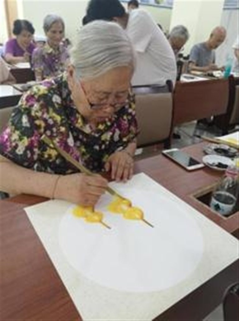 http://cms.bjredcross.org.cn/StoreFile/HSZstoreImagePublic/Rcscbb/rdbjwz/20190704/20190704152627028.jpg