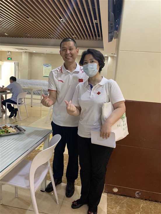 救人学员