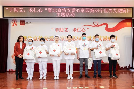 C:UsersLeeyingjiDesktop照片(1)box10110_YANG3256_142158.jpg