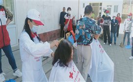 D:耿浩嘉助残日走进大韩继温馨家园lADPD3IrurWC2dXNAl7NBQA_1280_606.jpg
